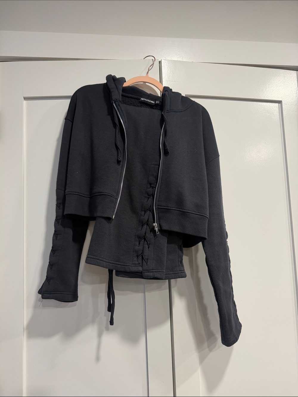 Prettylittlething Navy blue Cropped Zip Hoodie and sweatpants with Lace-Up